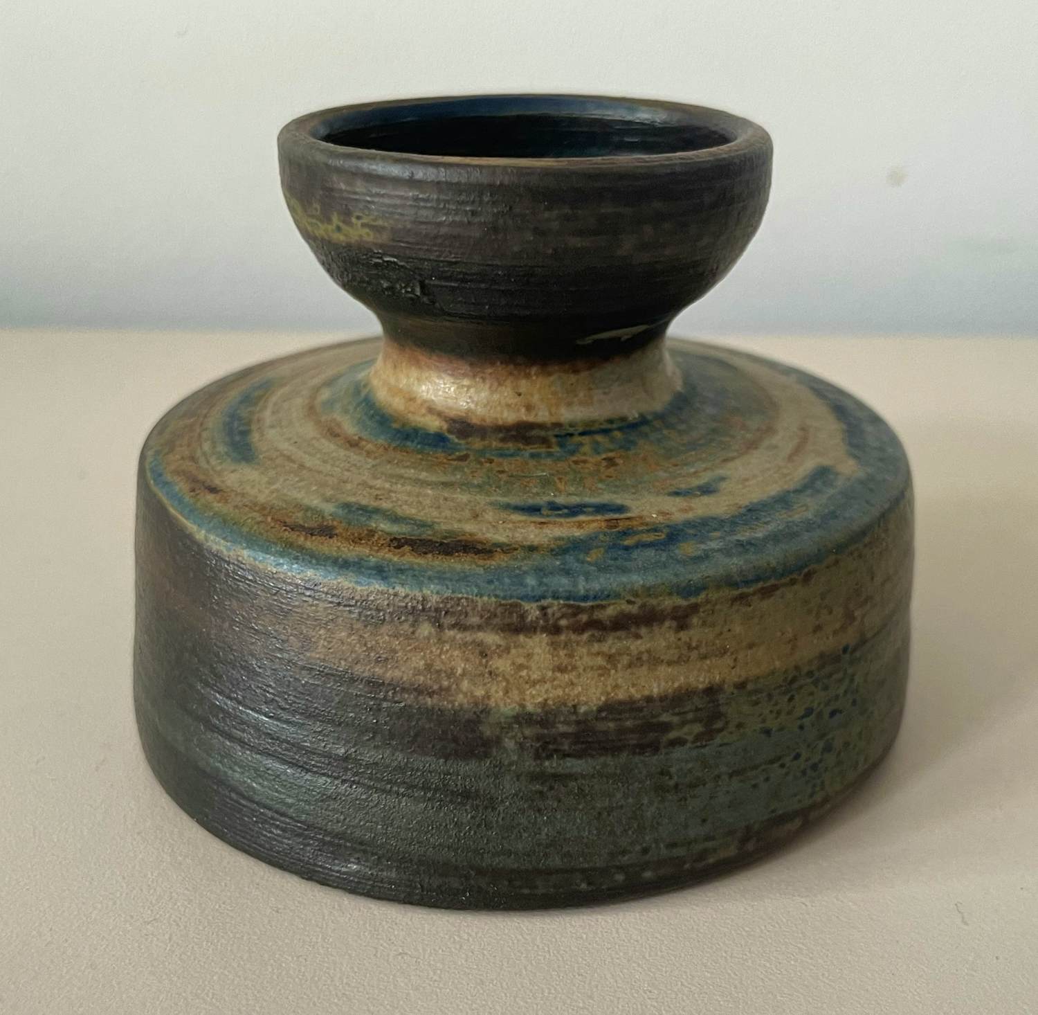 Piet Knepper - Laag vaasje verkocht voor € 28!