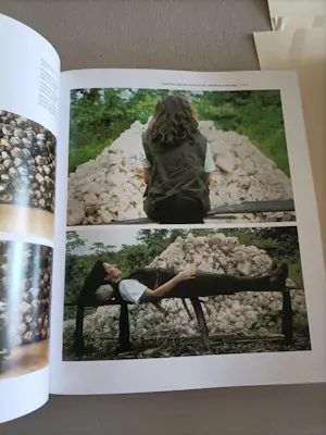 AcheterMarina Abramovic - Spirit Cup - Illy Art Collection incl bladgoud en catalogus? Enchérissez de 1150!