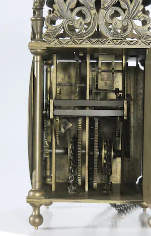 Niet of onleesbaar gesigneerd - Naar Thomas Moore of Ipswich, Engelse lantaarnklok kopen? Bied vanaf 1!