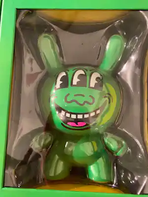 Keith Haring - Kidrobot Three Eyed Monster 8" Dunny Green kaufen? Bieten Sie von 200!