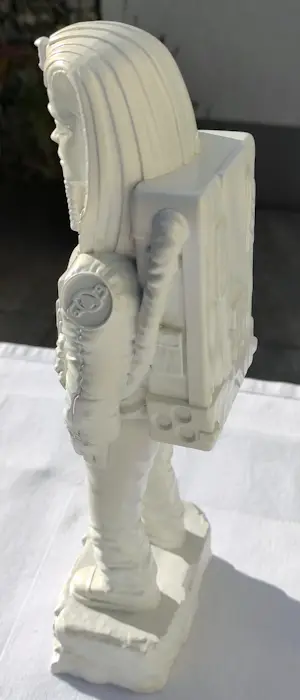 Imbue - XL Ancient Astronaut Tutankhamun (Pearl White) kopen? Bied vanaf 270!