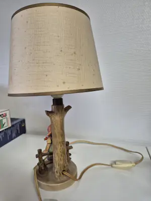 Porzellanfabrik W. Goebel - tafellamp 'just resting '2/112/1 kopen? Bied vanaf 80!