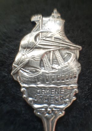 Zilver - D.E. Douwe Egberts verzilverd lepel, Zilveren pincet en nog 10 lepeltjes kopen? Bied vanaf 1!