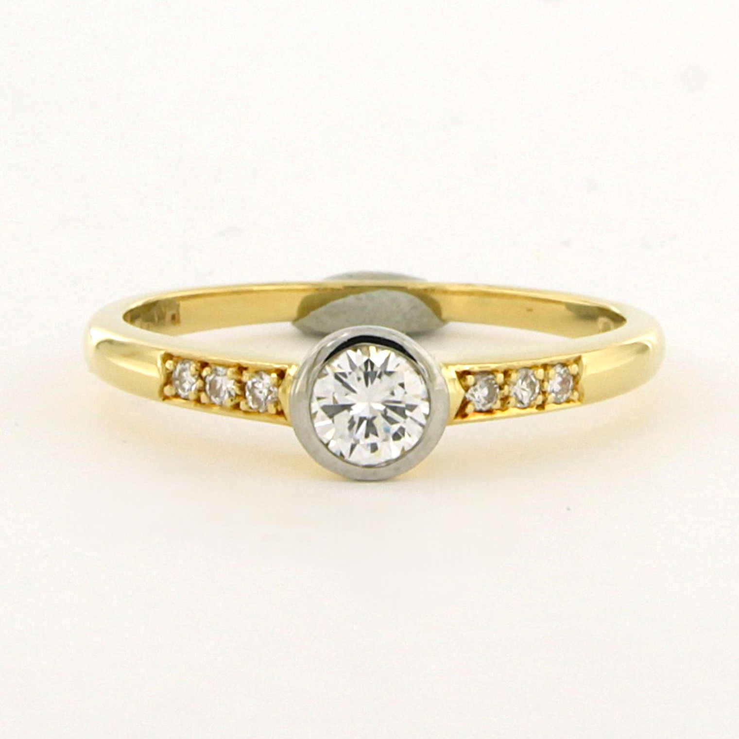 Buy RICHARZ - 18k bicolour gouden ring met briljant geslepen diamant tot. 0.33ct? Bid from 460!