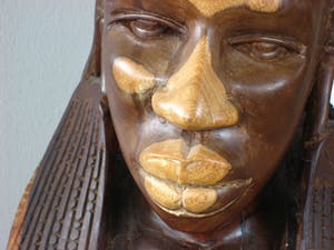 Niet of onleesbaar gesigneerd - Buste Massai-vrouw. kopen? Bied vanaf 10!