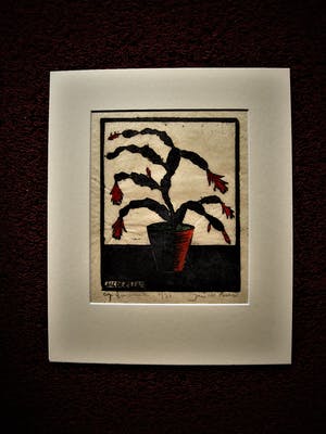 Jac. de Beer - verstilde Houtsnede - eigen druk - "Plant met rode bloemen" 1931 - gesigneerd kopen? Bied vanaf 10!