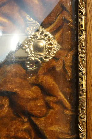 Niet of onleesbaar gesigneerd - Prachtige Bronzen Jezus aan Kruis achter Bol Glas - Fluweel, Brons, Glas kopen? Bied vanaf 1!