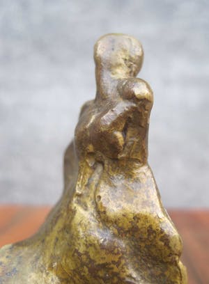 Brons (Onbekend) - Voortschrijdende vrouw. kopen? Bied vanaf 40!