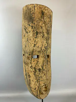 Fang - 220312 - Tribal used Old African Fang mask - Gabon. kopen? Bied vanaf 45!