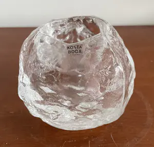 Goran Warff - Kosta Boda - Medium Votive “Snowball” kopen? Bied vanaf 25!