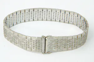 Vintage jaren 60 wit-gouden 14 krt unisex Armband - flexibele gematteerde band kopen? Bied vanaf 1360!