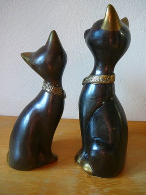Brons (Onbekend) - Twee poezen -gepatineerd brons, Frankrijk- kopen? Bied vanaf 65!