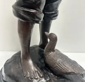 Auguste Moreau - Jongen met eend kopen? Bied vanaf 450!