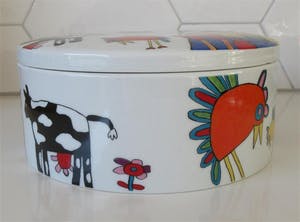 Plateelfabriek Schoonhoven N.V. - Porseleinen dekseldoos De smaak van kunst kopen? Bied vanaf 19!