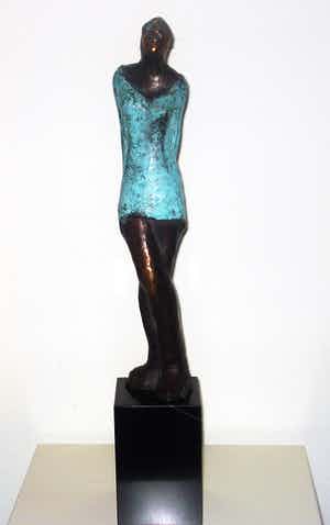 Sjer Jacobs - Vrouw (brons) op marmeren sokkel verkocht voor € 550!