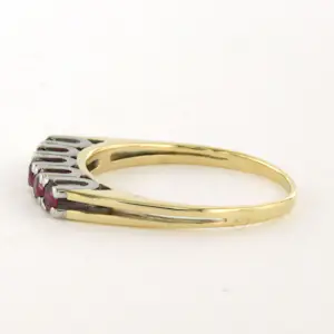 14k bicolour gouden ring met robijn tot. 0.75ct - 3.4 gram - ringmaat 19(60) kopen? Bied vanaf 290!
