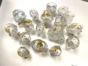 Yvon Trossèl - Prachtige 16-delige set van unieke drinkglazen en een kan kopen? Bied vanaf 225!