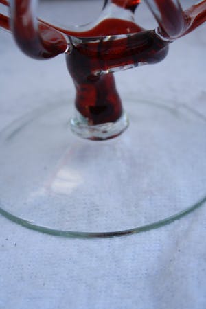 Niet of onleesbaar gesigneerd - Prachtige Grote Design Handgeblazen Kristallen Bonbonniere (20e eeuw) (1) kopen? Bied vanaf 1!