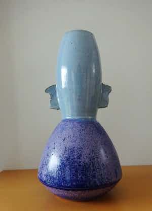 Ed Meissenberg - gesigneerd unica vaas van steengoed met oa stroomglazuur verkocht voor € 95!