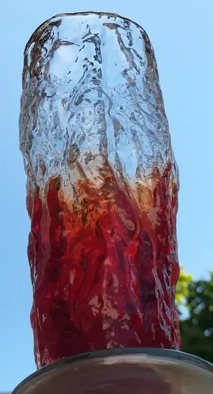 Geoffrey Baxter - Bark Vaas Ruby Red kopen? Bied vanaf 30!