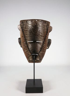 Tjowke - Hout, Gestoken masker kopen? Bied vanaf 1!