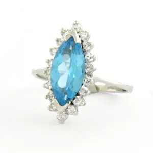 BWG witte ring met een topaas en single cut geslepen diamant tot. 0.18ct kopen? Bied vanaf 400!