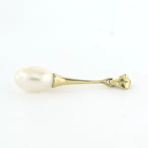14k geel gouden hanger met een parel - afm. 2.5 cm x 5.9 mm kopen? Bied vanaf 45!