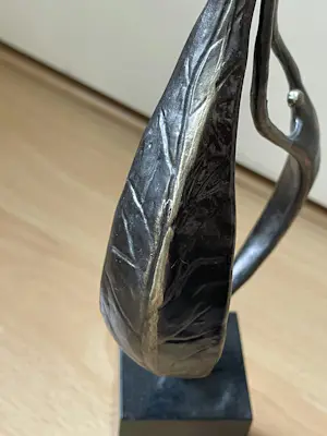 Corry Ammerlaan - Verbronsde Sculptuur Corry Ammerlaan “Een nieuw begin” kaufen? Bieten Sie von 65!