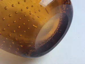Hirschberg - Vintage Ambergele vaas met luchtbellen kopen? Bied vanaf 65!