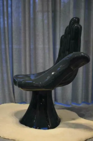 Pedro Friedeberg - Hand Object (handstoel) kopen? Bied vanaf 3500!