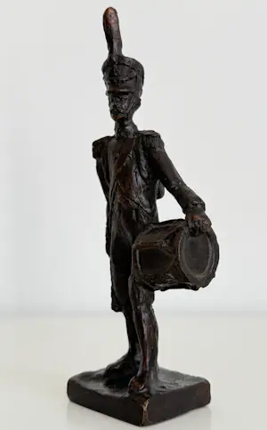 Jean en Marianne Bremers - bronzen sculptuur | 'De tamboer' | 1993 kopen? Bied vanaf 300!