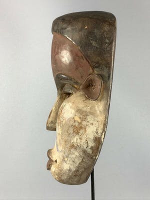 Bakongo - 200404 - Tribal used African Bakongo Mask - Congo. kopen? Bied vanaf 35!