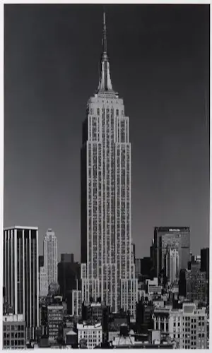 Teun Voeten - Foto, Empire 150 - Ingelijst kopen? Bied vanaf 70!