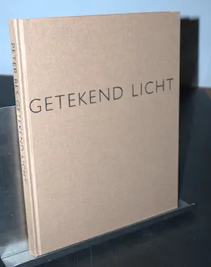 Peter Bes - Getekend Licht 1998 _hardcover- gesigneerd kopen? Bied vanaf 40!