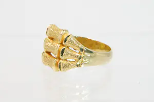 14- 18 krt geel-gouden zg. "bamboe" ring - 3 laags model kopen? Bied vanaf 540!