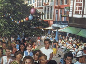 Zeljko Premerl - Ingelijste litho , Het Leidseplein vroeger…. – ca. 1980 kopen? Bied vanaf 1!
