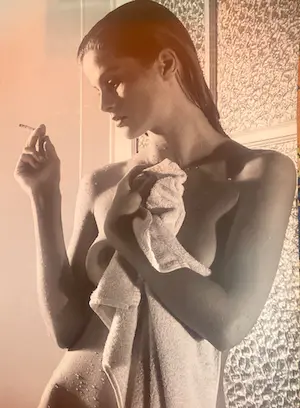 Alain Daussin - Nach der Dusche: Weiblicher Akt mit Zigarette kopen? Bied vanaf 49!