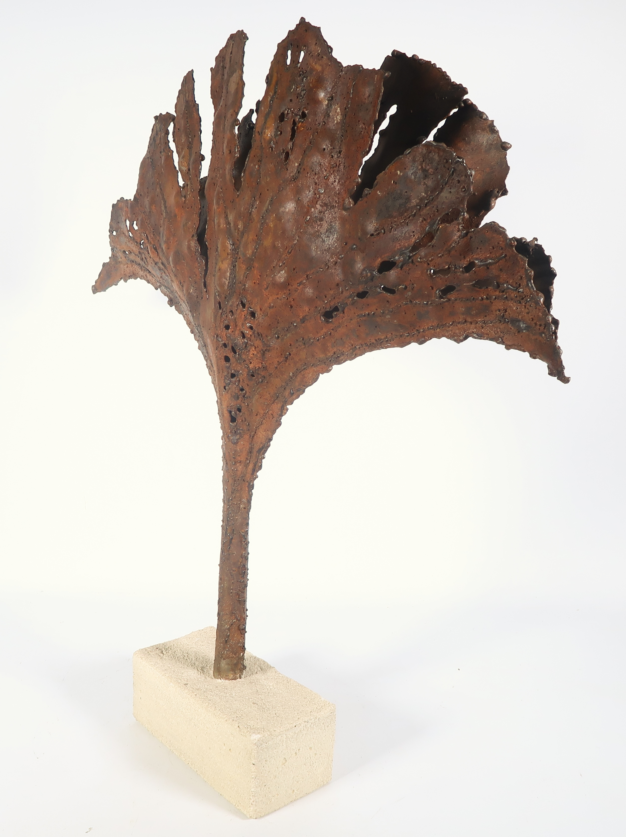 Niet of onleesbaar gesigneerd - IJzersculptuur, Boom kopen? Bied vanaf 1!