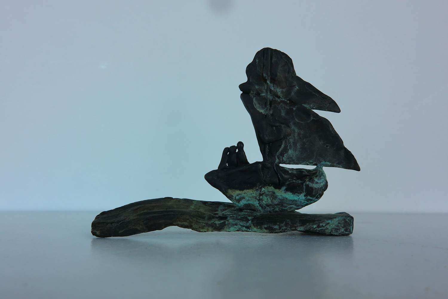 Mieke Oldenburg - Brons, Zeilbootje op het water kopen? Bied vanaf 100!