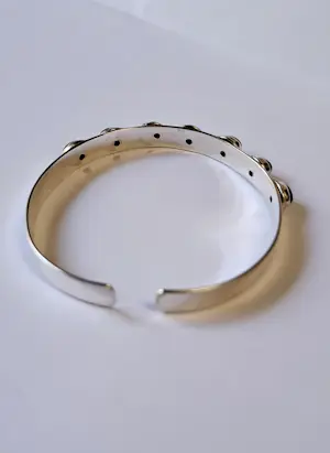 handgemaakte echt zilveren open  armband met verschillende Edelstenen kopen? Bied vanaf 55!