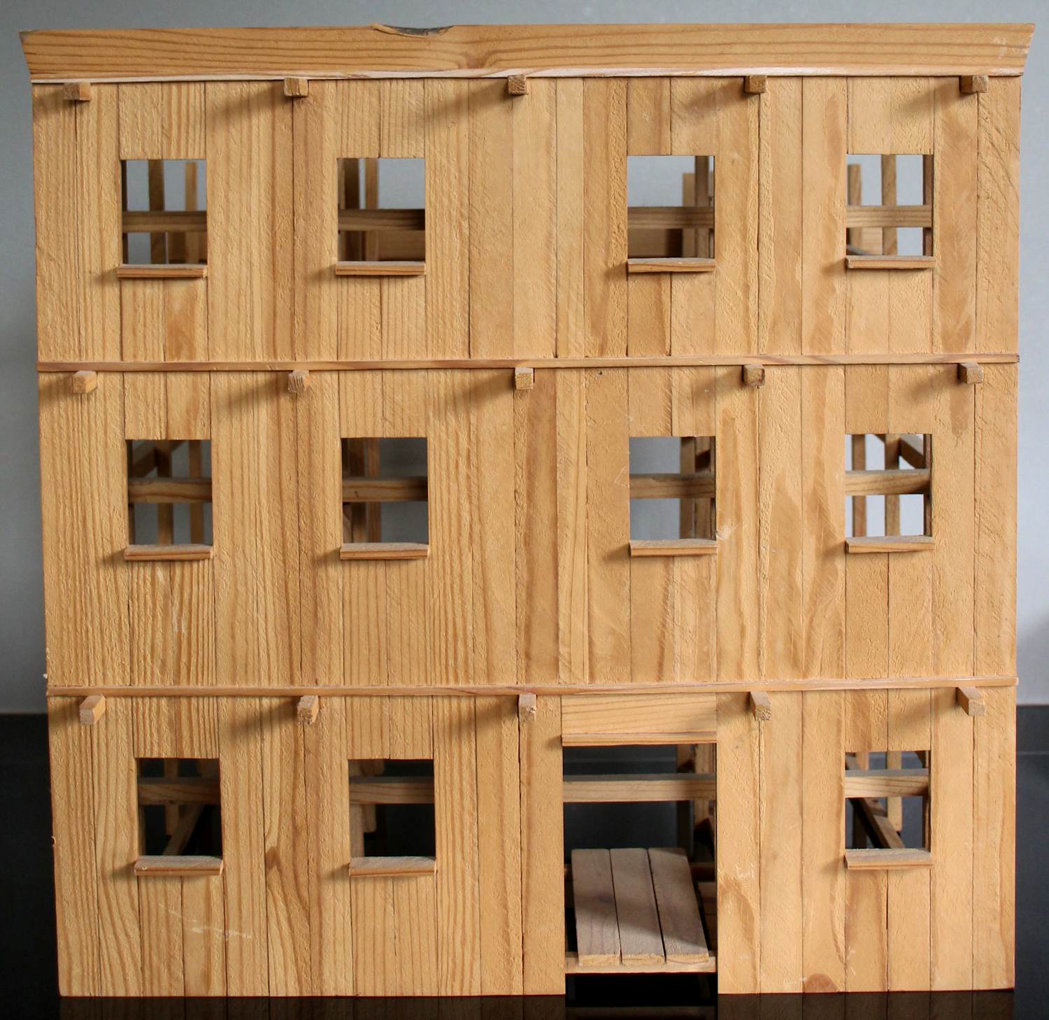 Eric van Solm - Houten sculptuur - 2017 kopen? Bied vanaf 395!