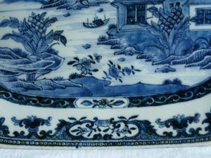 Niet of onleesbaar gesigneerd - Chinees schaaltje van porselein kopen? Bied vanaf 1!