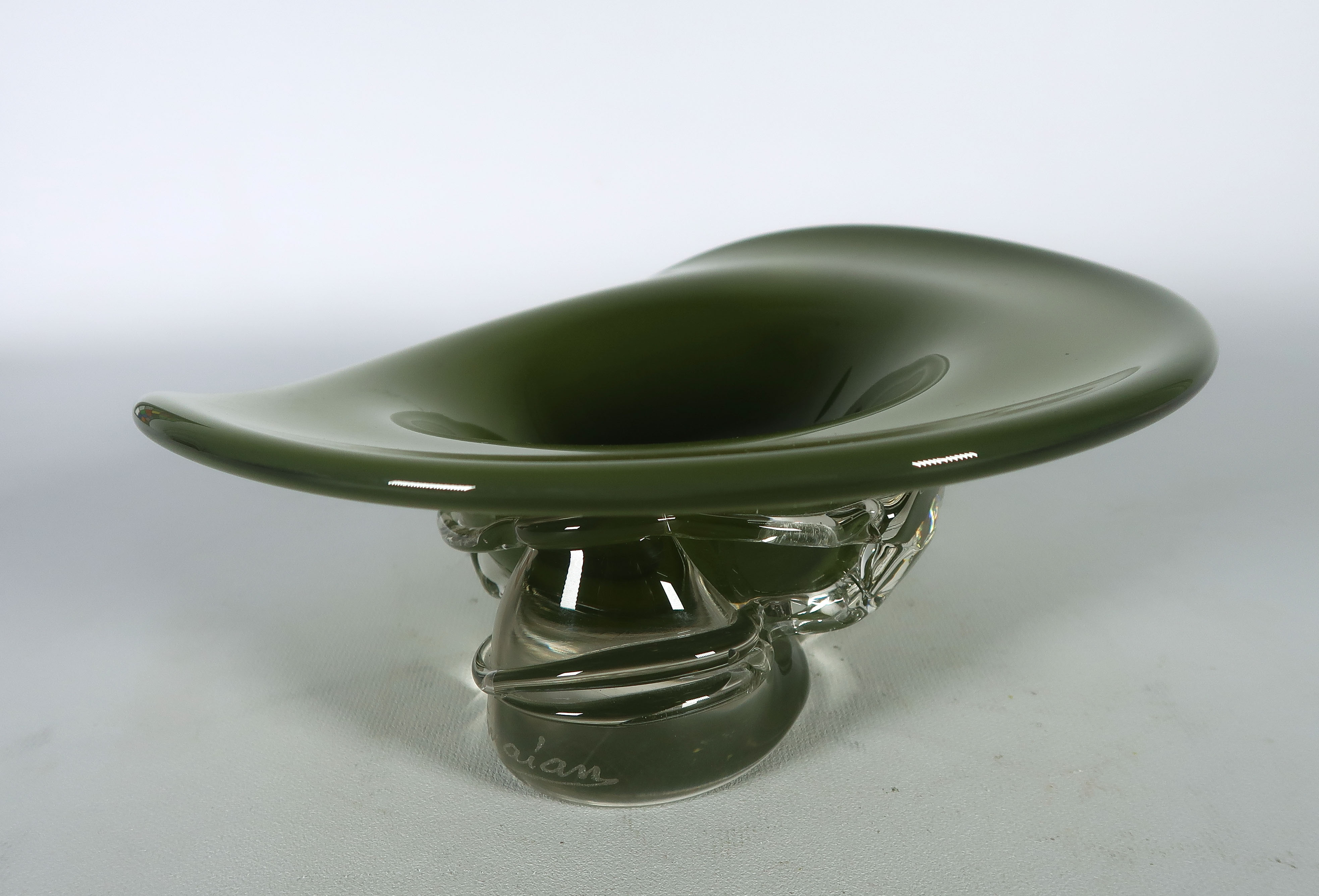 Tamaian - Glas, Schaaltje op voet kopen? Bied vanaf 20!