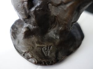 Theo van de Vathorst - "een helpende hand" brons. kopen? Bied vanaf 150!