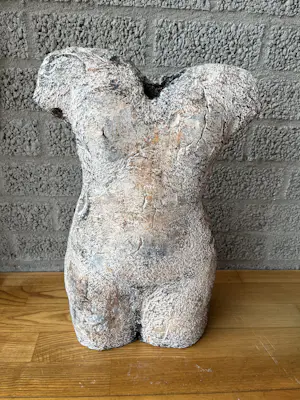Ingrid Verheul - Gotische torso kopen? Bied vanaf 150!