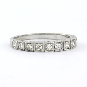 18k gouden ring bezet met single cut geslepen diamant tot. 0.33ct - F/G - VS/SI kopen? Bied vanaf 265!