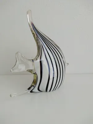 Niet of onleesbaar gesigneerd - zware maanvis in glas, zwart/wit kopen? Bied vanaf 1!