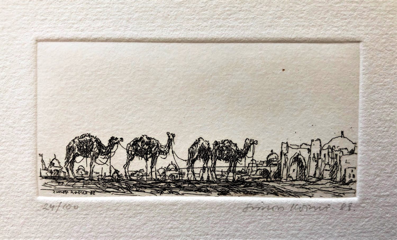 Simon Koene - 4 Kamelen bij oosterse stad verkocht voor € 35!