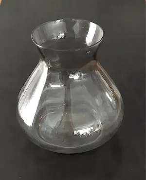 Andries Dirk Copier - Bloemenvaasje uit de jaren 50; ontwerper A.D. Copier kopen? Bied vanaf 39!