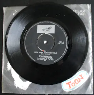 Toon Hermans - [4x] - gesigneerd boek - persfoto - brochure - vinyl single kopen? Bied vanaf 50!